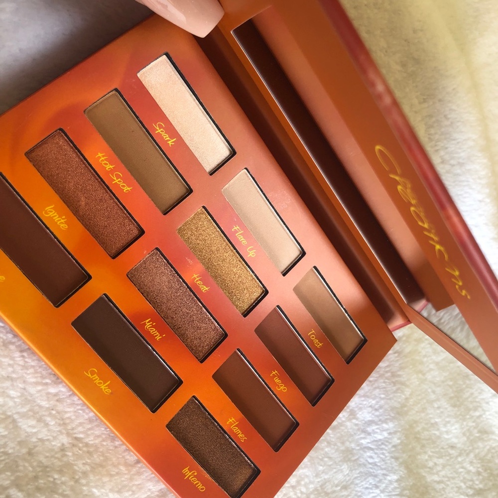 Eyeshadow Palette